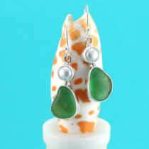 Green sea glass earrings with pearls